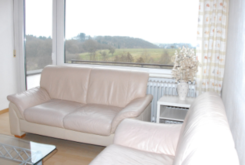 WohnzimmerAusblick Ausblick aus Wohnzimmer